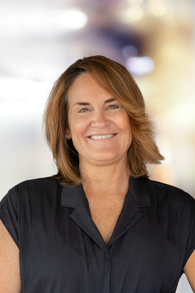 Portrait of Annie Buxbaum, REALTOR®.